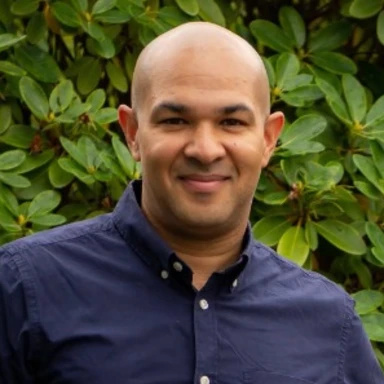 Teak Daniel