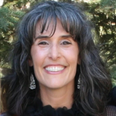 Photo of Jen Robson