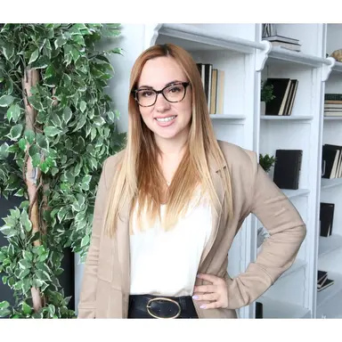 True Roots Therapy-Alyssa Haim