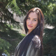 Laura Clarke