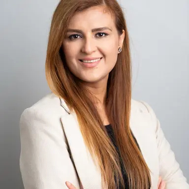 Sarvenaz (Sarvi) Ostadghafour
