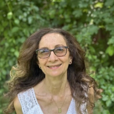 Rose Pinghera